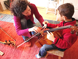 Cellistin Susanne Mueller aus Salzburg bietet Cello-Unterricht in Salzburg und Wien an
